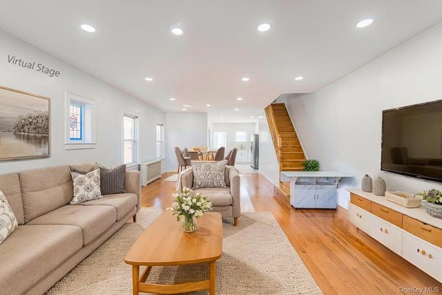 20612 50th Avenue, Oakland Gardens, NY 11364