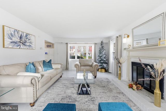 151 EASTBROOK LN, Willingboro, NJ 08046