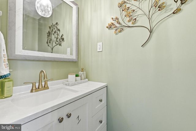 151 EASTBROOK LN, Willingboro, NJ 08046