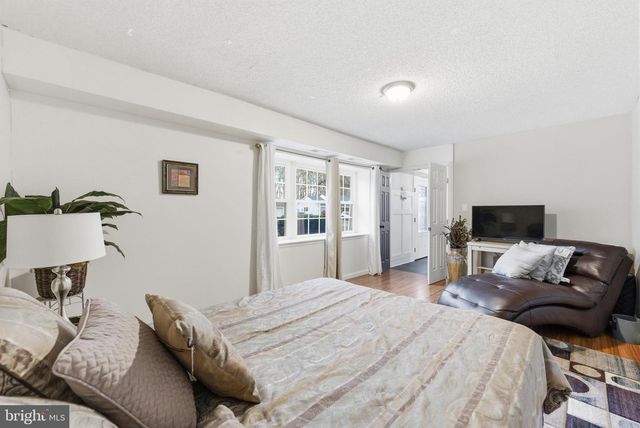 151 EASTBROOK LN, Willingboro, NJ 08046