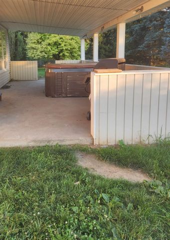 1850 S Quanicassee Road, Reese, MI 48757