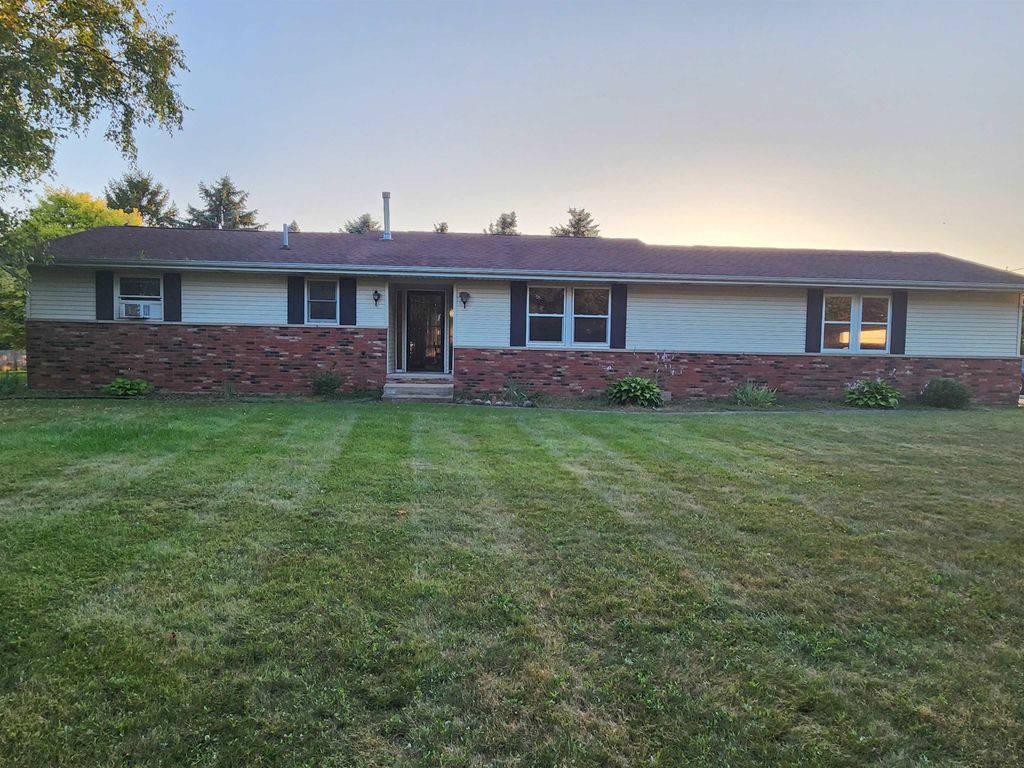 1850 S Quanicassee Road, Reese, MI 48757