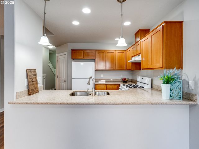 6016 Ne 81ST Ave, Vancouver, WA 98662