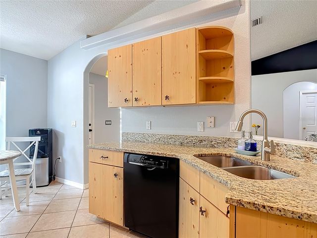 191 N SUMMIT AVENUE, Lake Helen, FL 32744