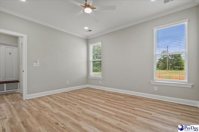 1517 Sunrise Dr, Hartsville, SC 29550