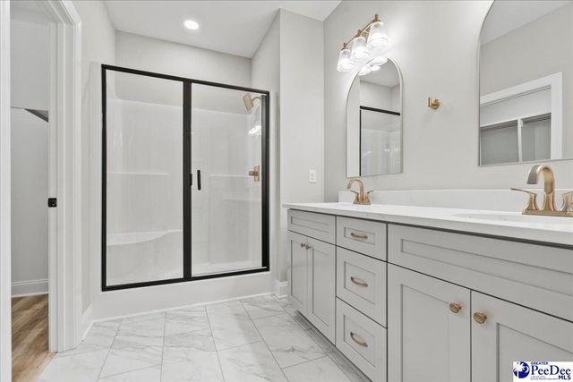1517 Sunrise Dr, Hartsville, SC 29550