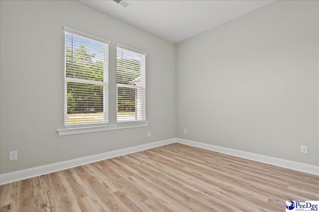 1517 Sunrise Dr, Hartsville, SC 29550