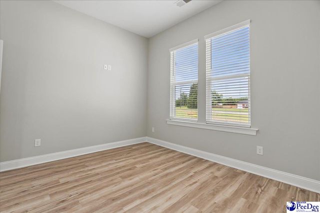 1517 Sunrise Dr, Hartsville, SC 29550