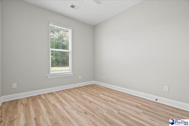 1517 Sunrise Dr, Hartsville, SC 29550