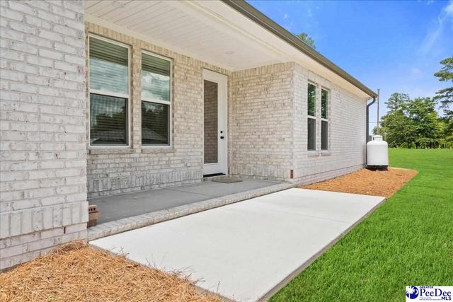 1517 Sunrise Dr, Hartsville, SC 29550