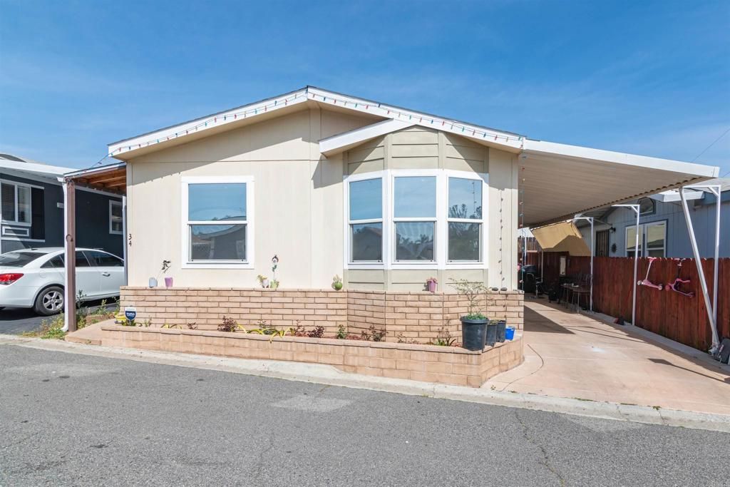 1638 Calavo Road 34, Fallbrook, CA 92028