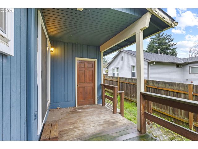 10249 N TYLER Ave, Portland, OR 97203