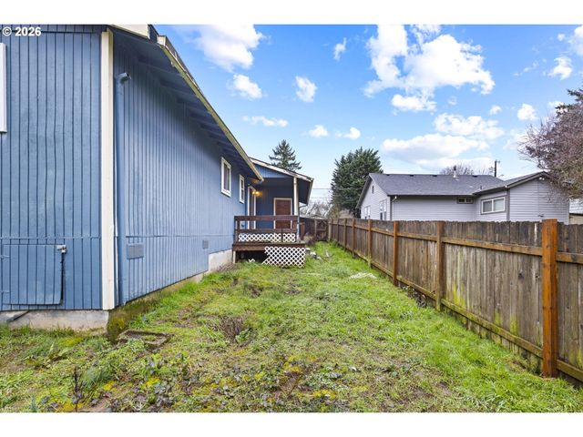 10249 N TYLER Ave, Portland, OR 97203