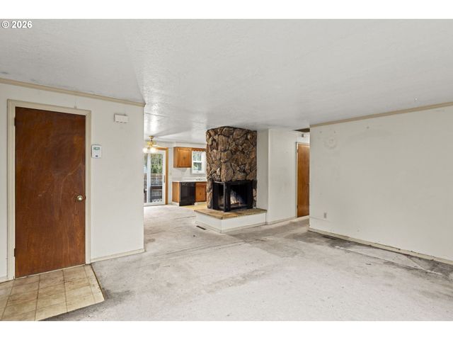 10249 N TYLER Ave, Portland, OR 97203