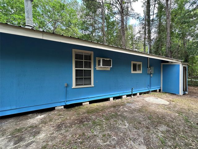 12462 Main Street, Chester, TX 75936