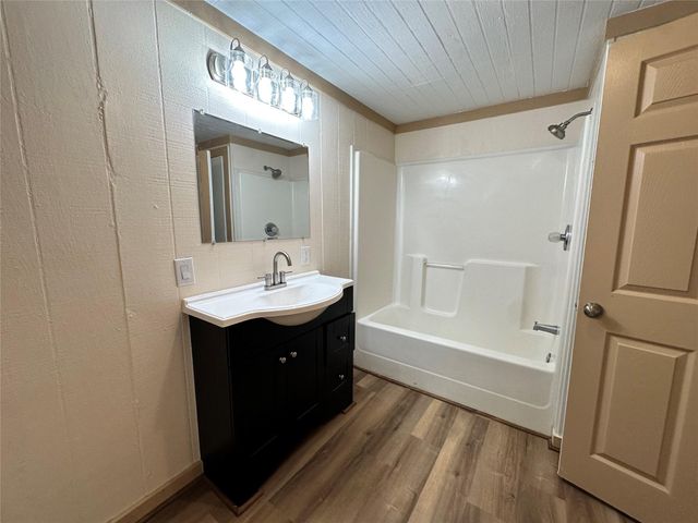 12462 Main Street, Chester, TX 75936