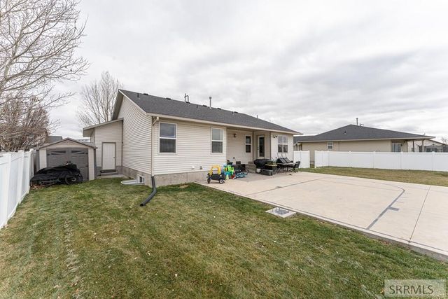 2345 Chaparro Lane, Blackfoot, ID 83221