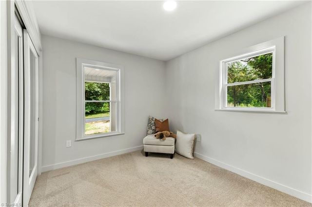 307 Wayside Drive, Winston-salem, NC 27107