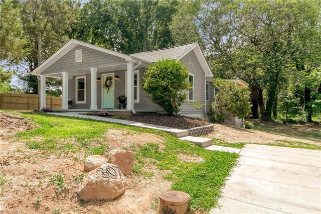 307 Wayside Drive, Winston-salem, NC 27107