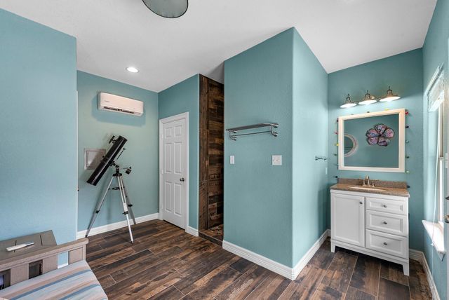 814 Sunset Trail, Angleton, TX 77515