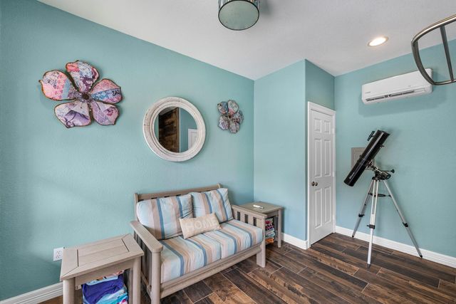 814 Sunset Trail, Angleton, TX 77515