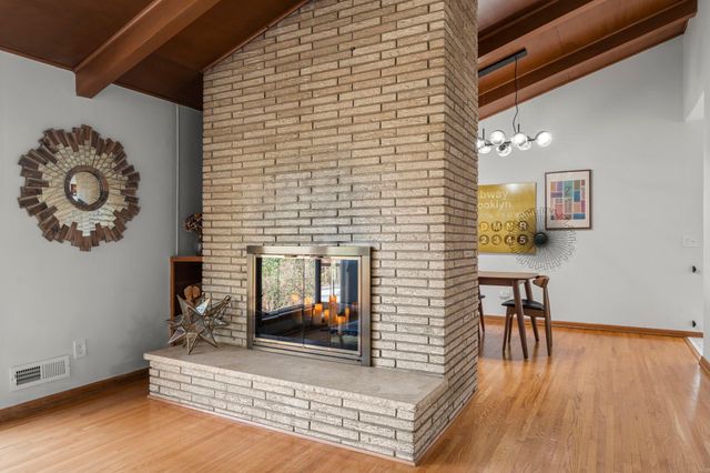 8125 Lea Road, Bloomington, MN 55438