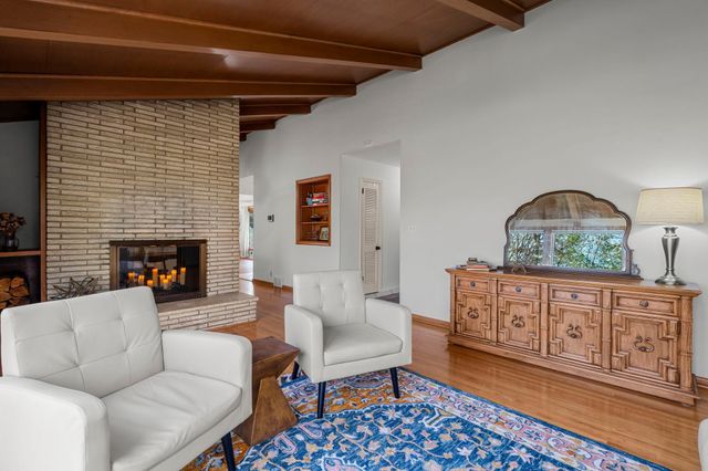 8125 Lea Road, Bloomington, MN 55438