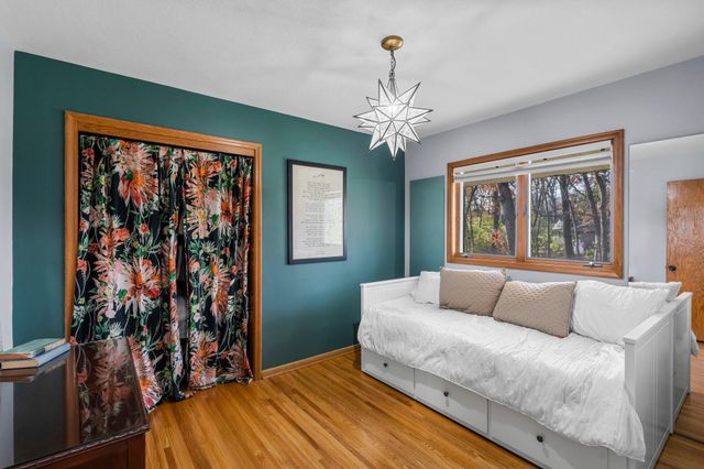 8125 Lea Road, Bloomington, MN 55438