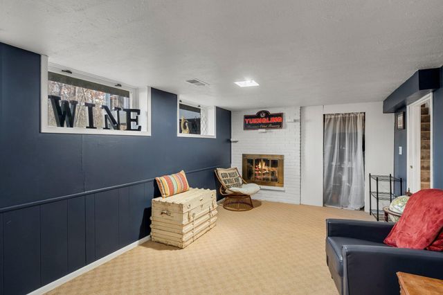 8125 Lea Road, Bloomington, MN 55438