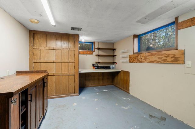 8125 Lea Road, Bloomington, MN 55438