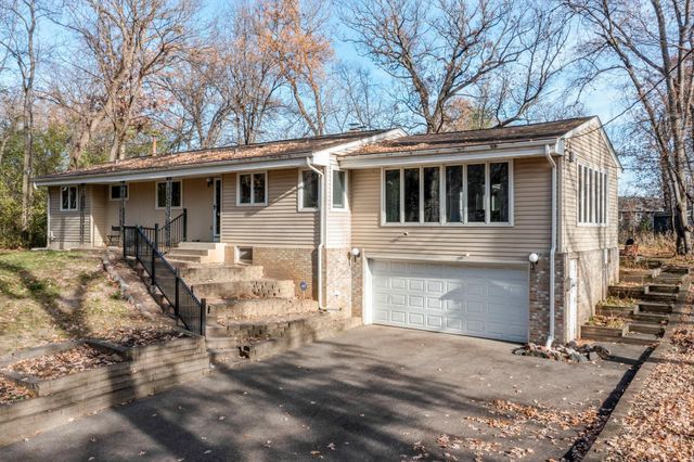 8125 Lea Road, Bloomington, MN 55438