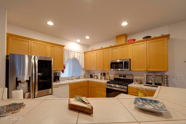 262 Cruden Bay Drive, Dayton, NV 89403