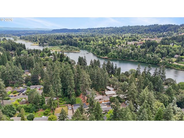 1400 Se River Forest Rd, Portland, OR 97267