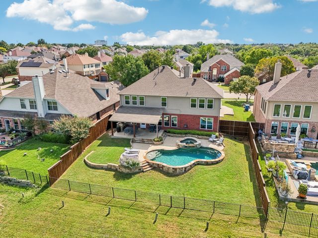 3913 Lakeside Drive, The Colony, TX 75056