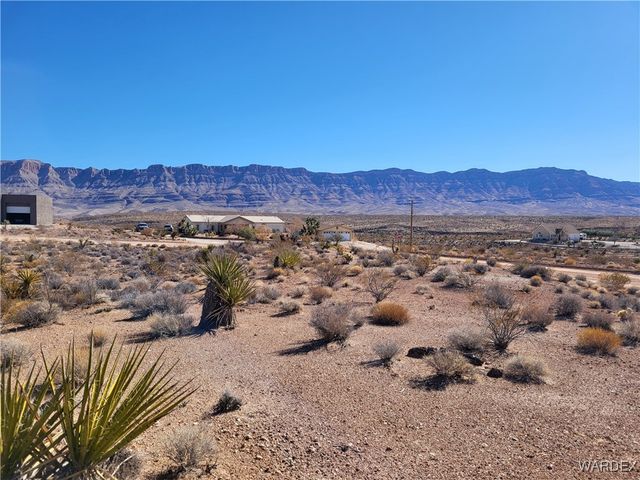 1365 E Dellenbaugh Drive, Meadview, AZ 86444