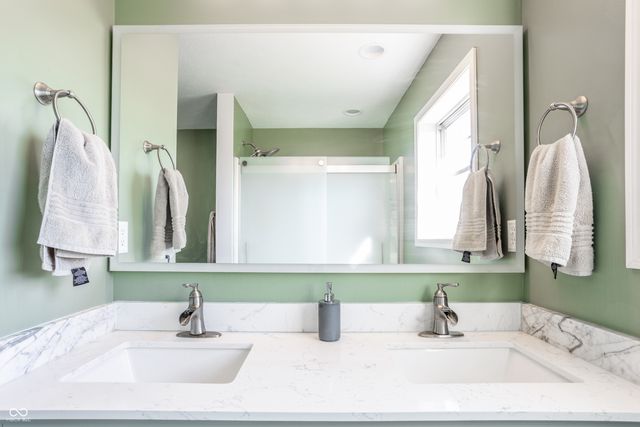 5599 Bruce Boulevard, Noblesville, IN 46062