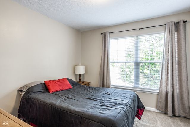 5599 Bruce Boulevard, Noblesville, IN 46062