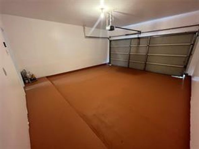 6026 Yorkglen Manor Lane, Houston, TX 77084