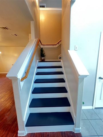 6026 Yorkglen Manor Lane, Houston, TX 77084