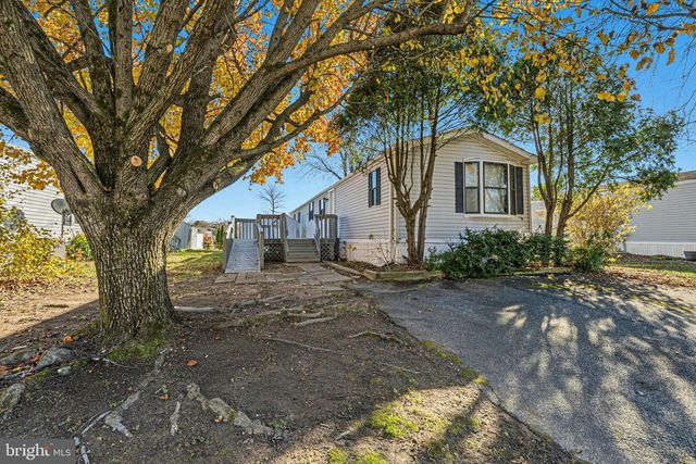 136 RODEO CIRCLE, Baltimore, MD 21220