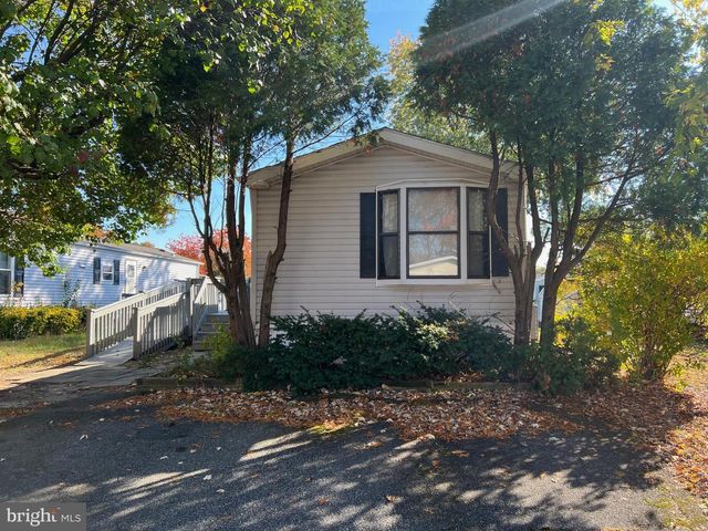 136 RODEO CIRCLE, Baltimore, MD 21220