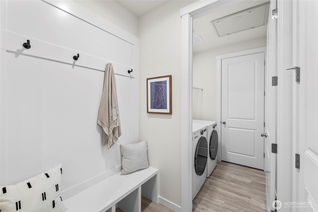 1595 Lockridge Loop E, Enumclaw, WA 98022