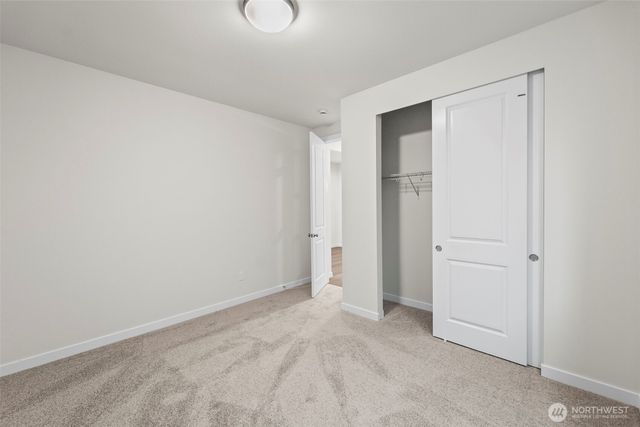 1595 Lockridge Loop E, Enumclaw, WA 98022