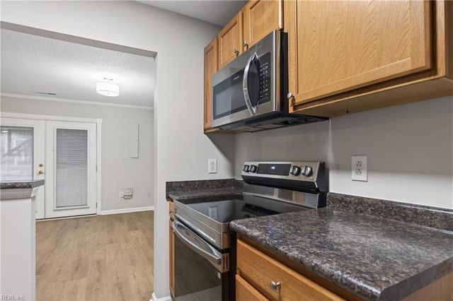 4521 Renwood CT, Virginia Beach, VA 23462