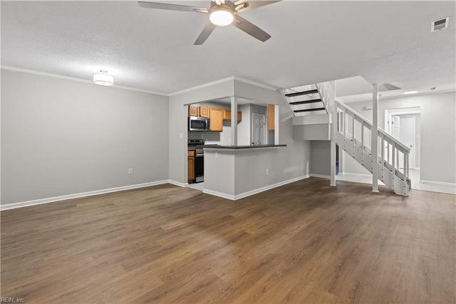 4521 Renwood CT, Virginia Beach, VA 23462