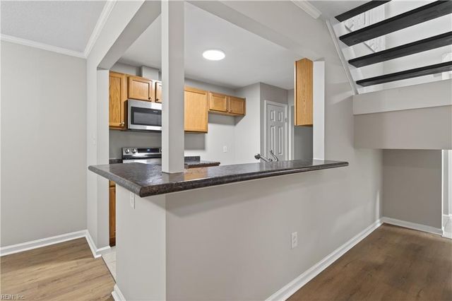 4521 Renwood CT, Virginia Beach, VA 23462