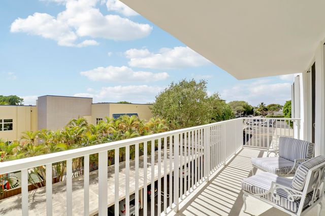 1801 S Flagler Drive 301, West Palm Beach, FL 33401