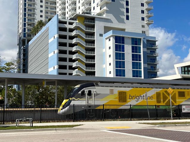 1801 S Flagler Drive 301, West Palm Beach, FL 33401