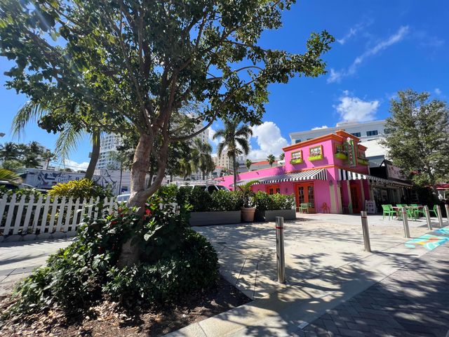 1801 S Flagler Drive 301, West Palm Beach, FL 33401