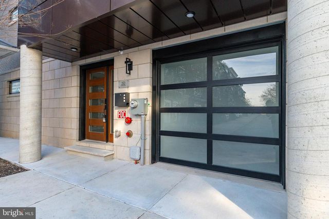 252 GATES ST, Philadelphia, PA 19128